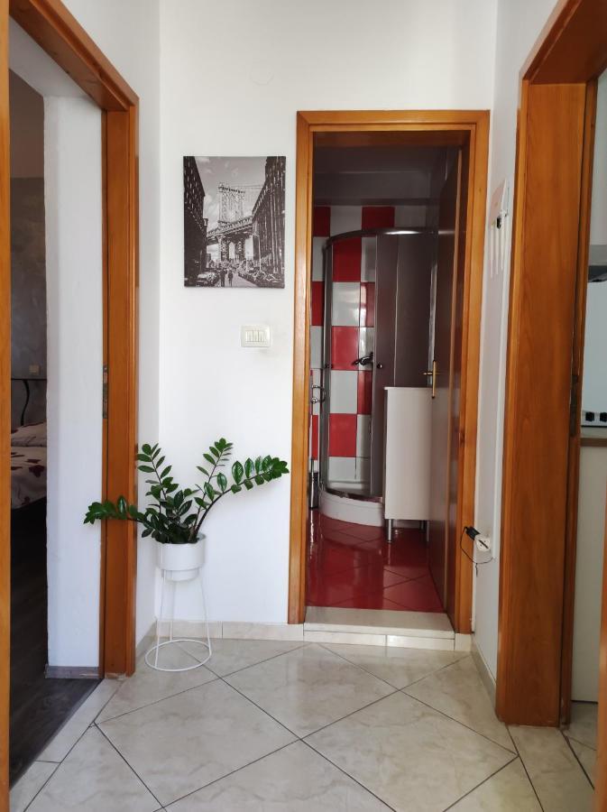 Cozy Apartment In Split In Nice Quiet Neighborhood Eksteriør bilde